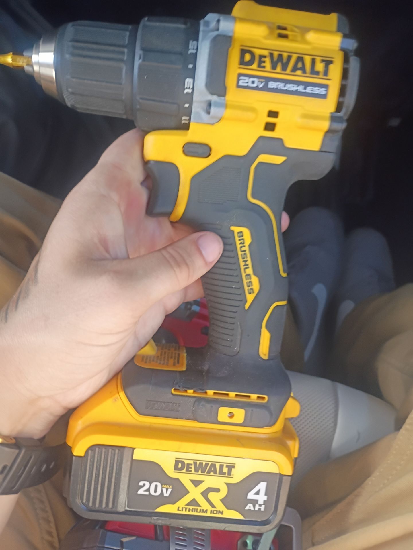 DeWalt Atomic Brushless Drill/Driver 20 Volt Max Battery Included