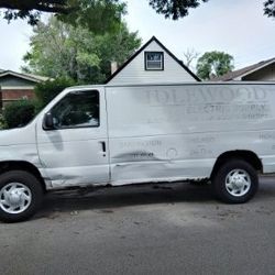2013 Ford E-250