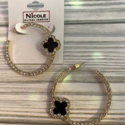 Hoop Earrings With Rhinestones Details 