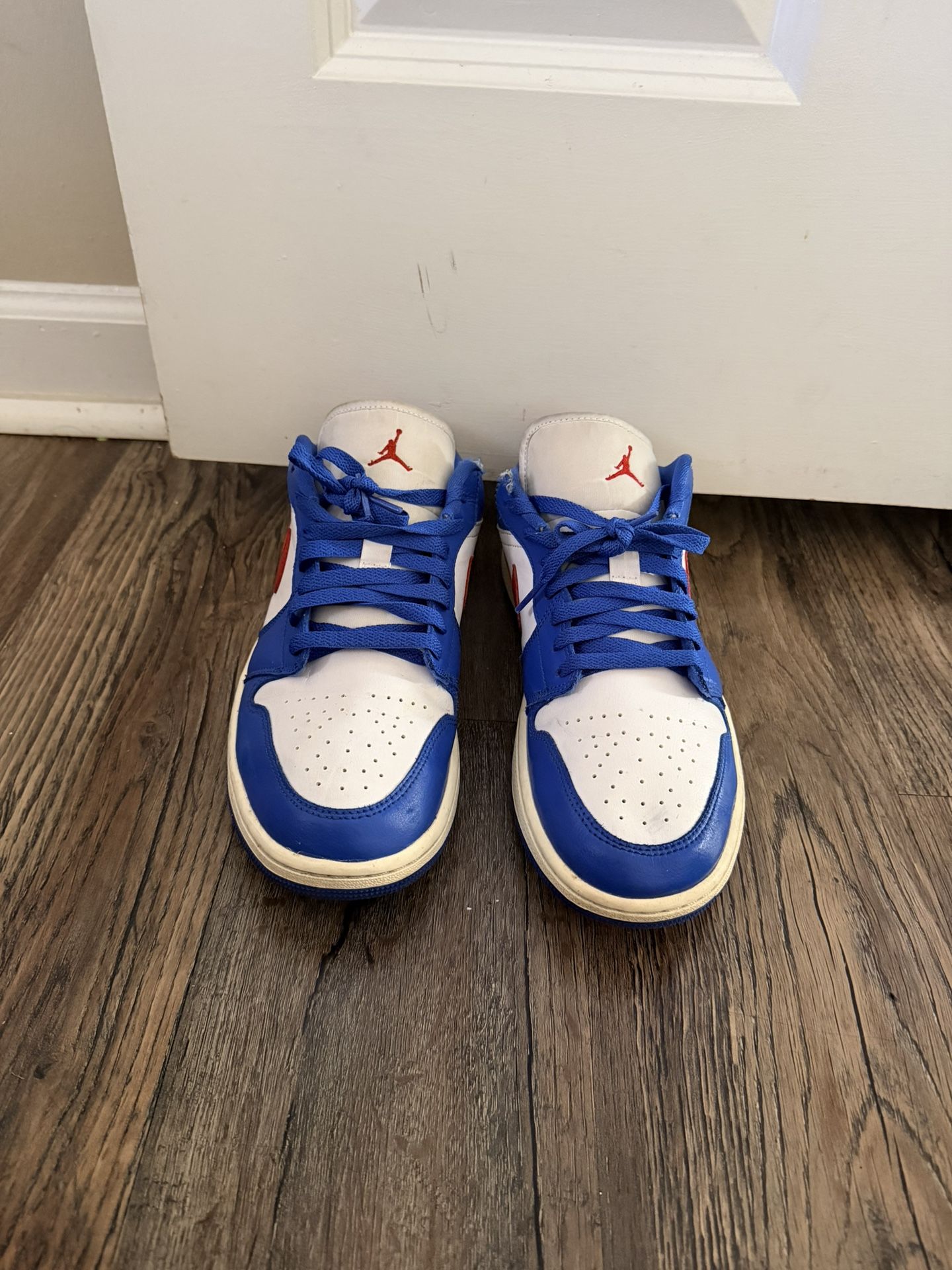 Men’s Low Top Jordan 1’s Size 11