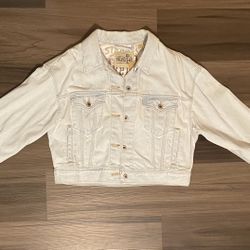 New Women’s Levi’s Jacket