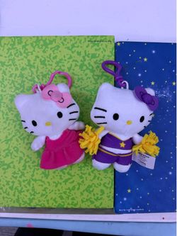 hello kitty keychain