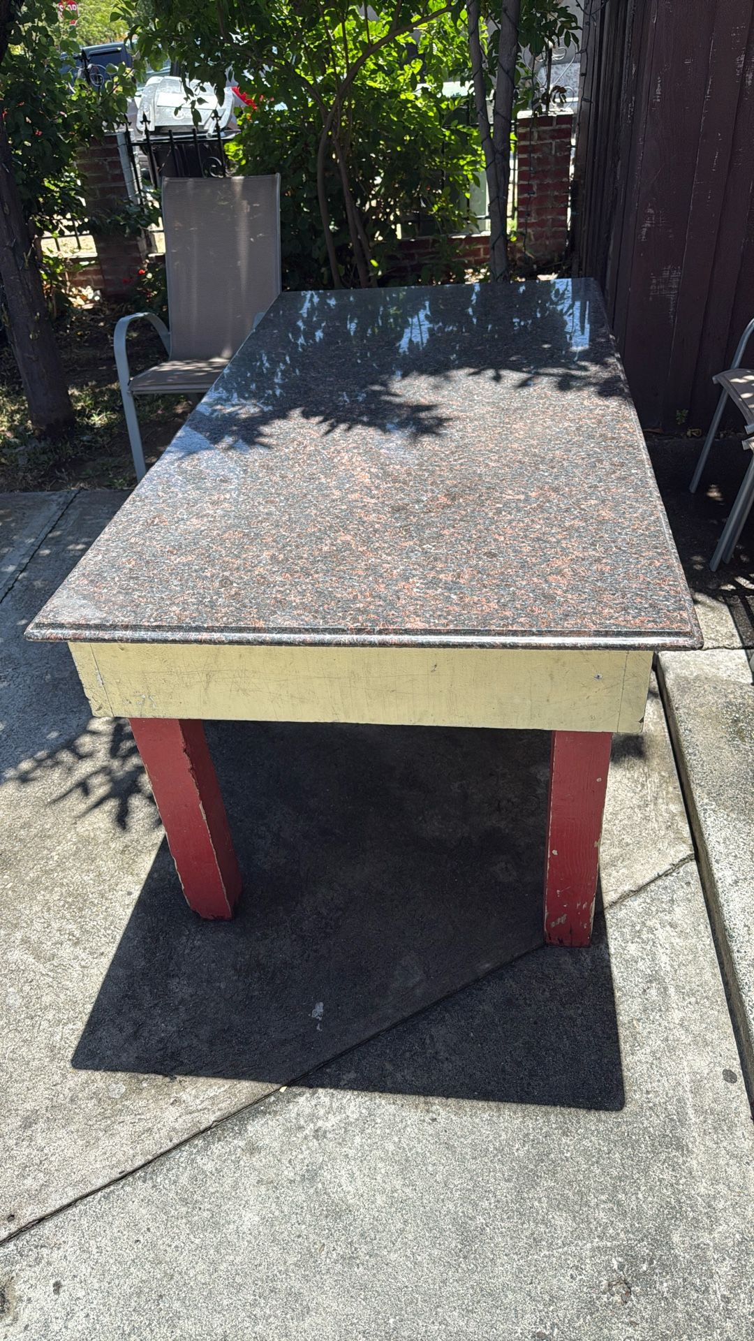 Free Table