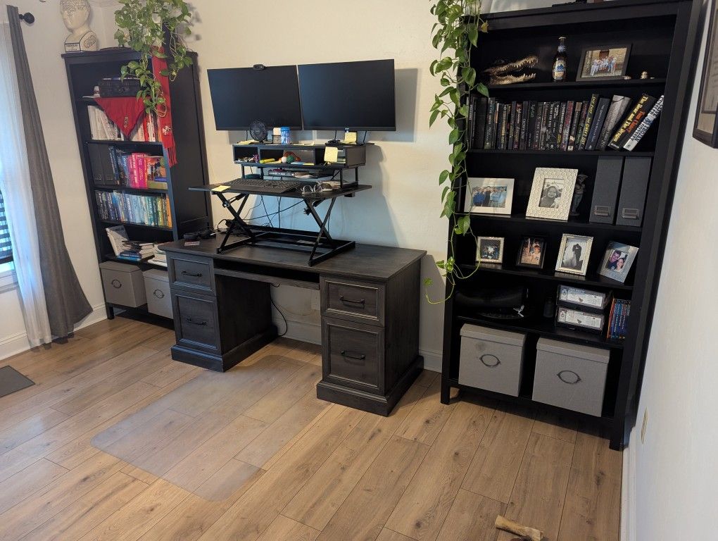 Desk and Bookshelves