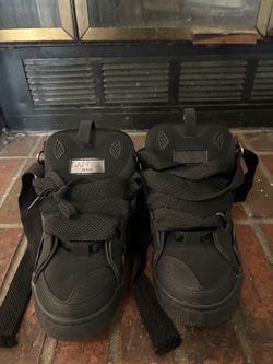 black lanvin curbs