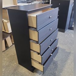 5 Drawer Dresser 