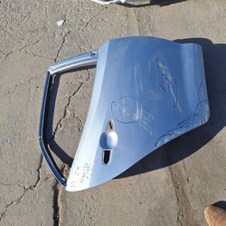 Toyota Corolla Hatchback Right Rear Door Oem