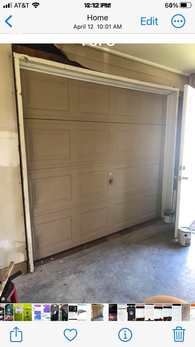Puerta De garage De 8 pies-Garage Door 8”