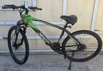 Costco Jetson Green/Black Electric Bike