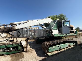DROTT EXCAVATOR DRILL RIG