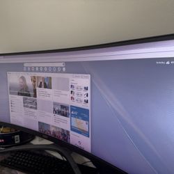 AGON Ultra-Wide Curved Monitor｜Huge Screen｜Great Condition