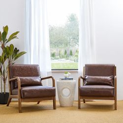 SET OF 2 BROWN ACCENT CHAIRS ( BRAND NEW AND ASSEMBLED ) Small Cosmetic Damaged on 1 Chair