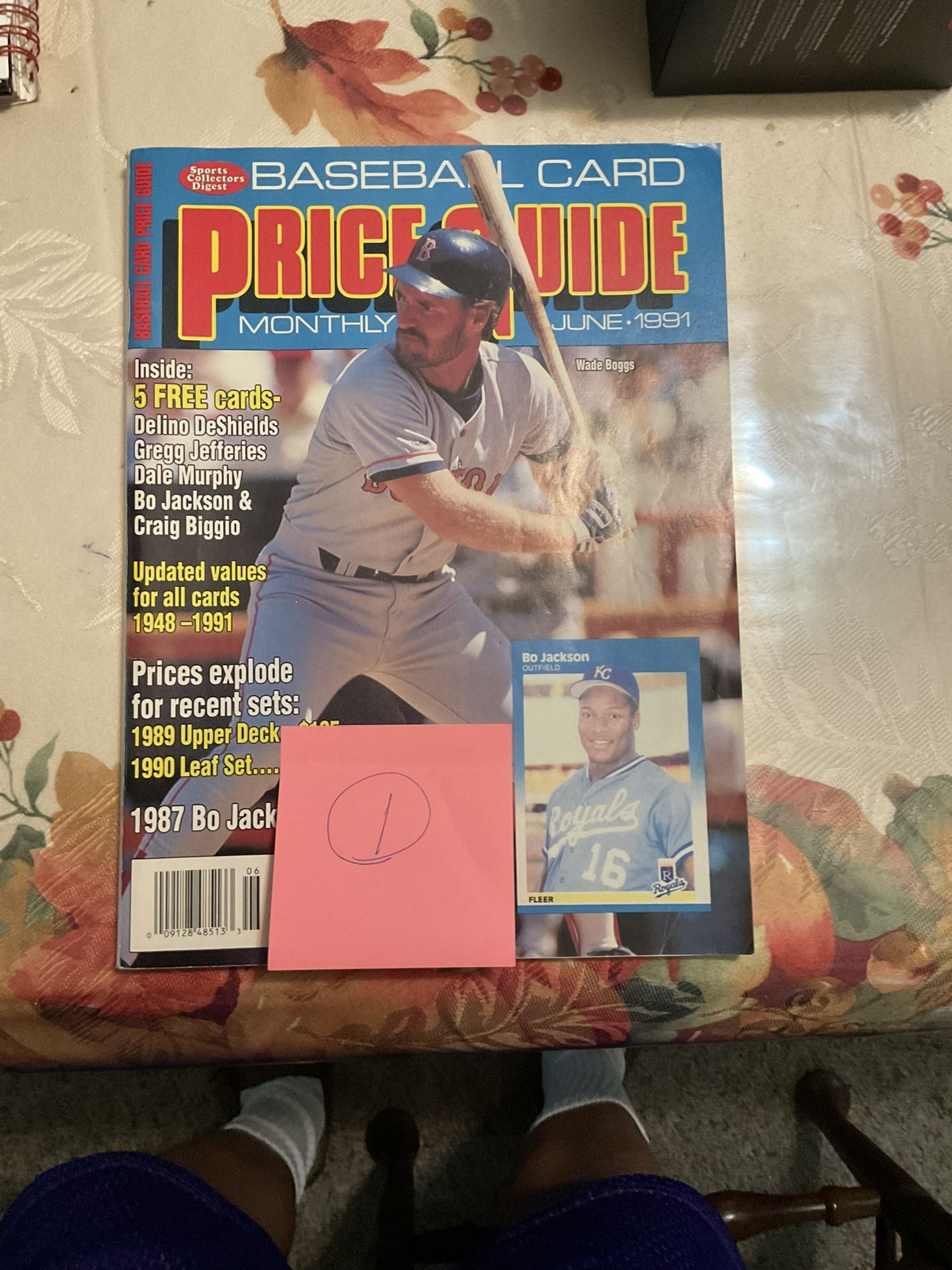 Baseball magazine - Lot 9