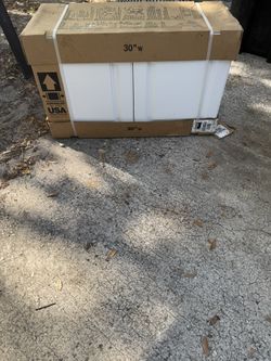 Kitchen cabinet