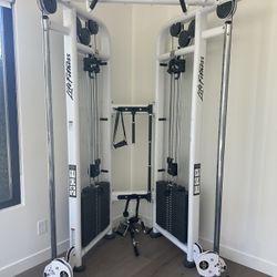 Life Fitness Functional Trainer + Attatchments