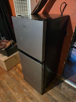 Midea refrigerator