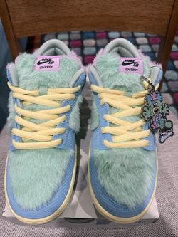 Size 9 Mens Nike SB Dunk Low Verdy Visty Brand New