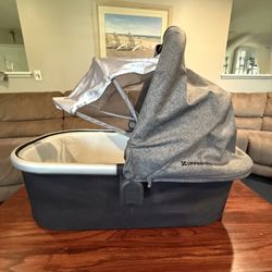 UPPAbaby VISTA Bassinet – Gray – Clean – 2018 Model