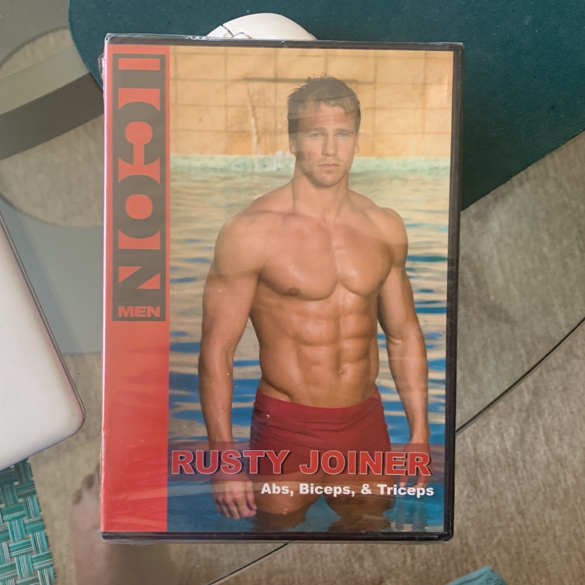 Rusty Joiner Icon Men