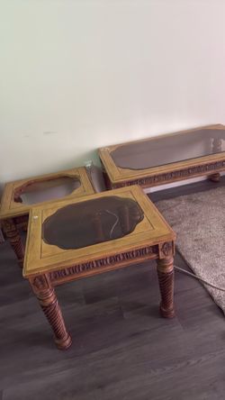 Set of tables