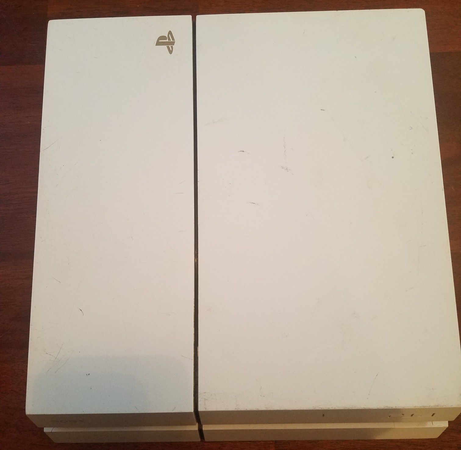 White playstation 4 non working
