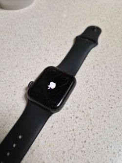 Iphone 14 and apple watch