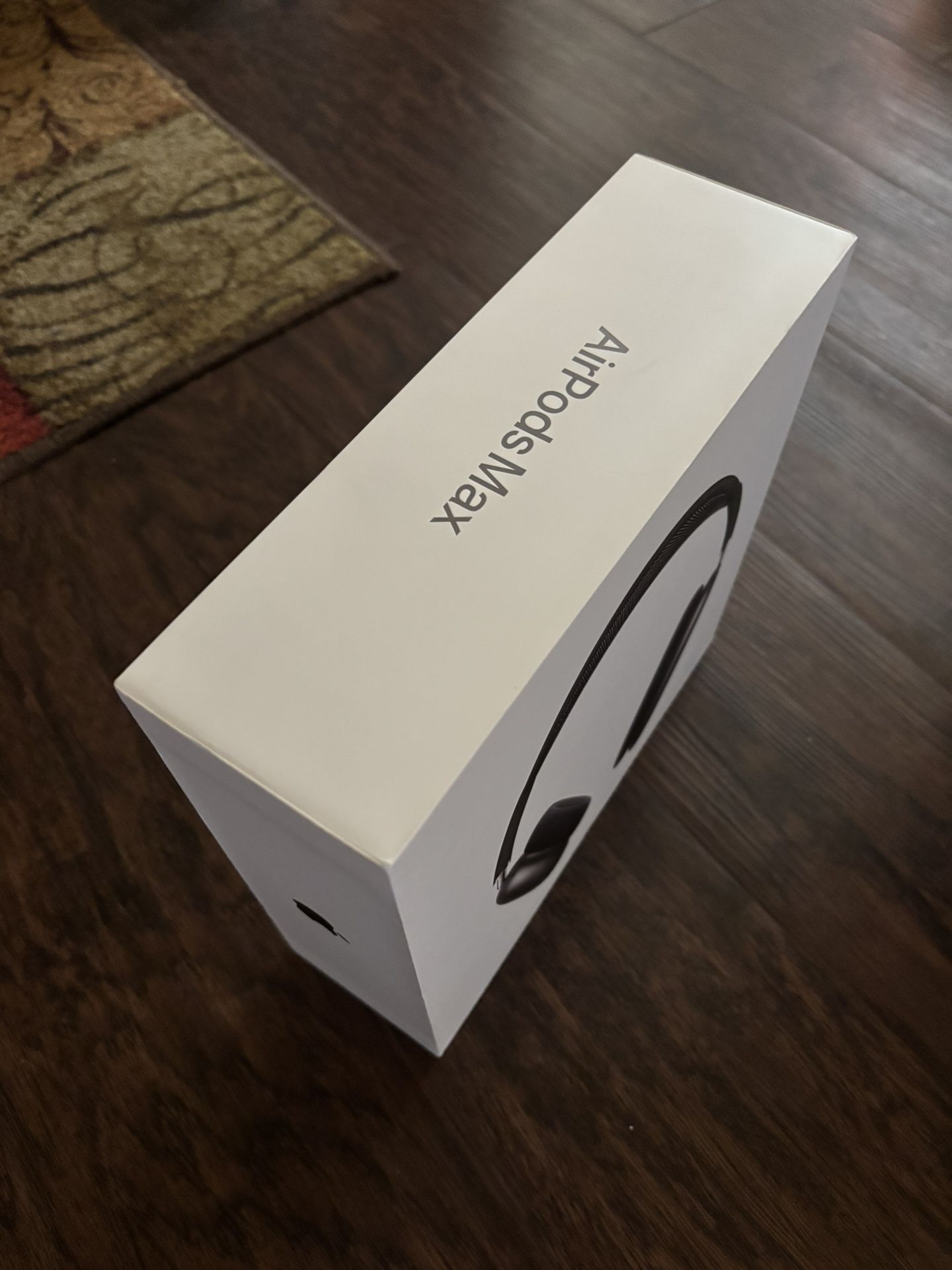 AirPods Max 🎧 READ DESCRIPTION BRAND NEW!! PICK UP ONLY NO TRADE👉FIRM ON PRICE👈 ONLY CASH 💵 💲375