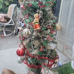 Christmas Tree 🎄 Free