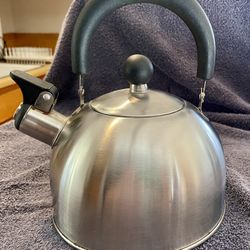 Whistling Tea Pot