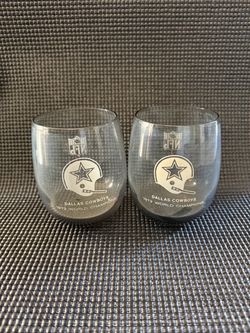2 Dallas Cowboys 1972 World Champions glasses