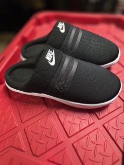 Nike Slippers