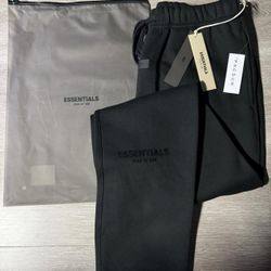 Essentials Sweats 