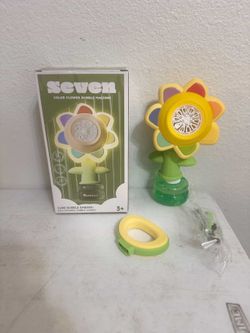 Seven Color Flower Bubble Machine