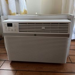 12,100 BTU Window AC Unit