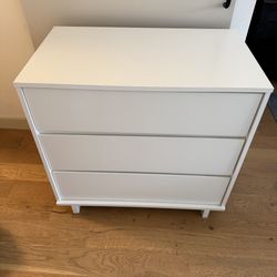 Room Essentials 3 Drawer Dresser, White