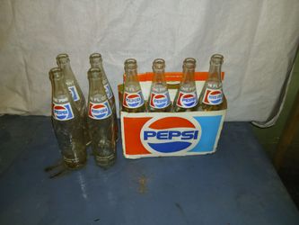 8 pack vintage spiral Pepsi bottles with carton
