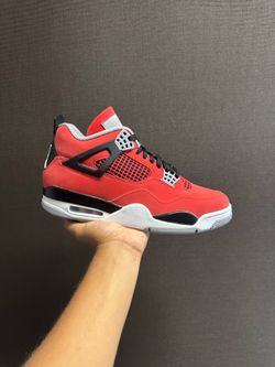 Jordan 4 Retro Toro Bravo ( Men’s )