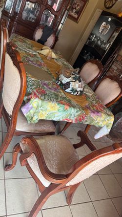 Dinning table