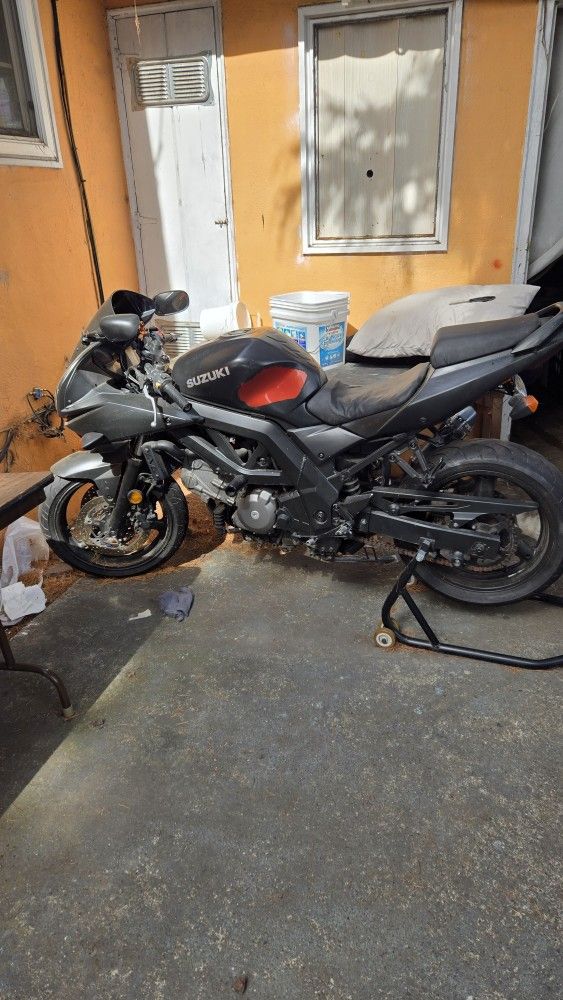 2006 Suzuki Sv650
