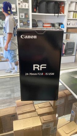 Canon RF 24-70 mm F2.8