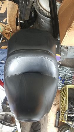 Harley street glide seat