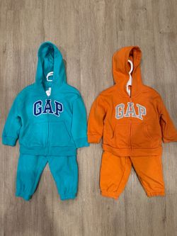 GAP Toddler Zip Hoodie & Sweatpants Set in Teal and Orange