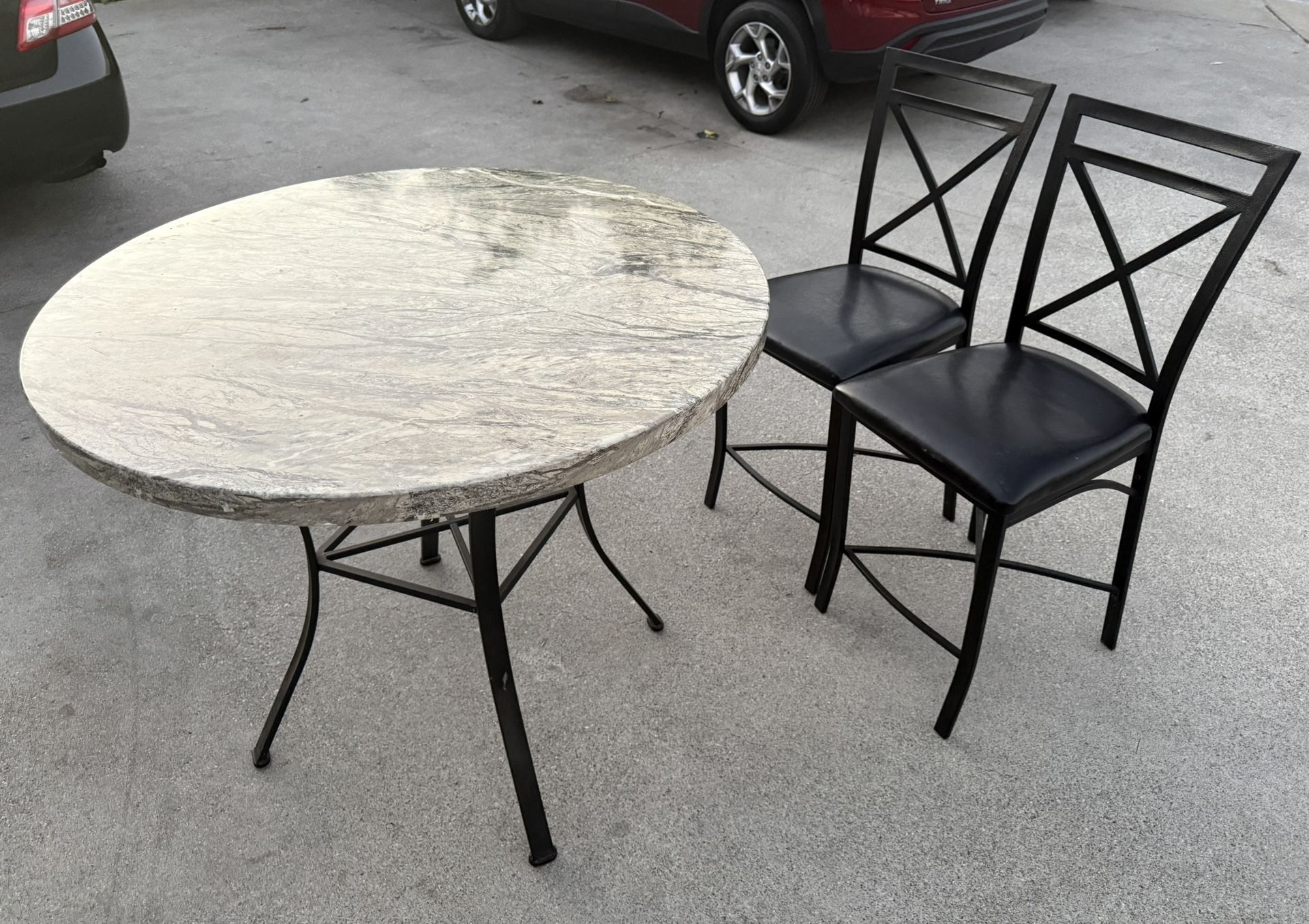 Patio table and two chairs outdoor table