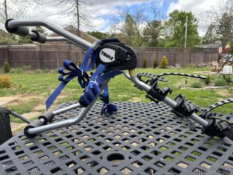 Thule Trunk-Mount Bike Rack (3-Bike Capacity)