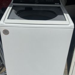 Whirlpool -White Washer 