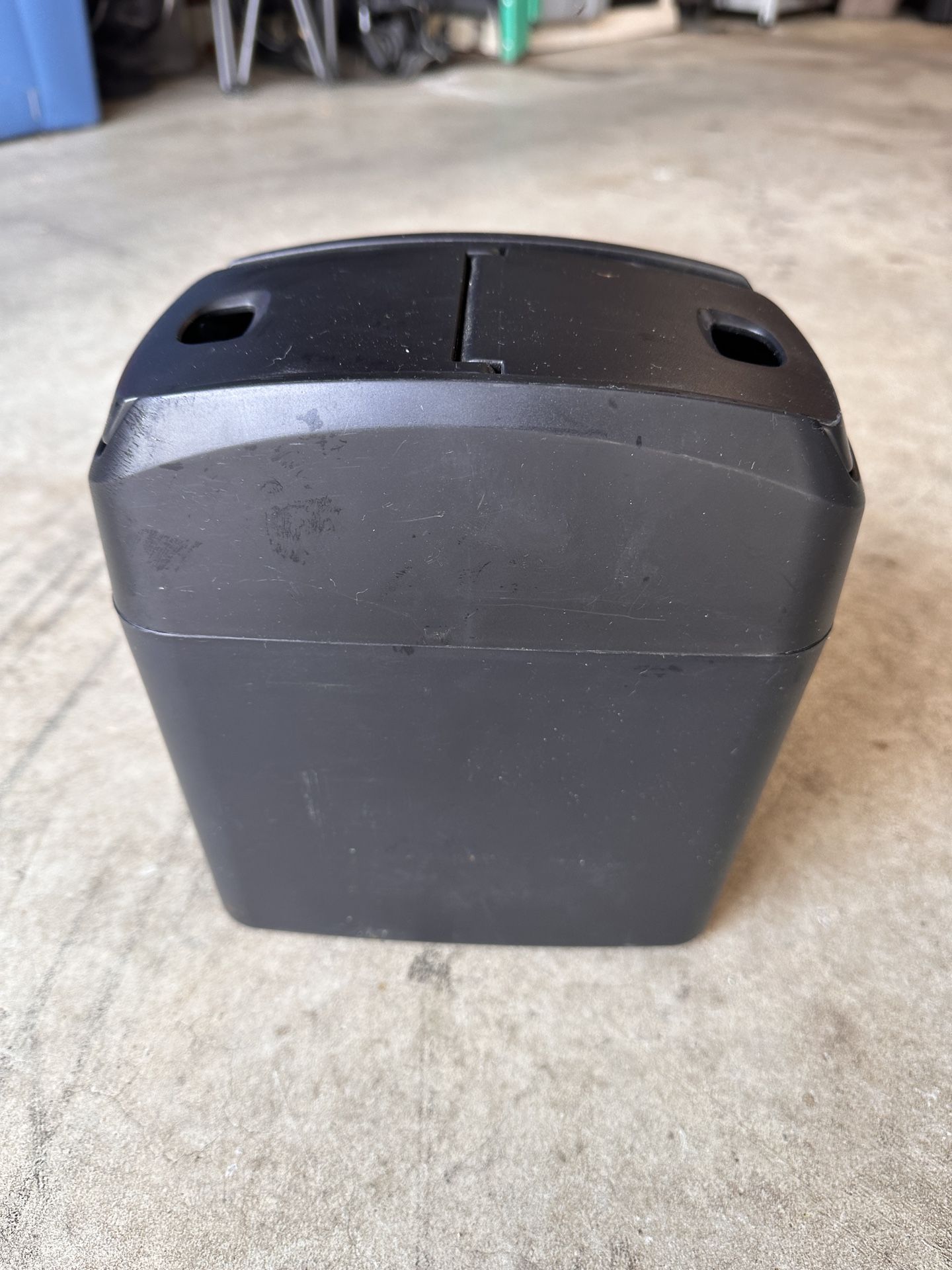 π Auto Trash Can