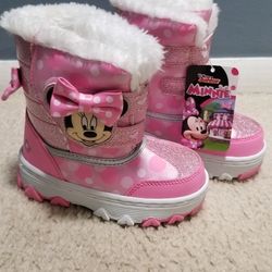 Girls Snow Boots Size 7 New