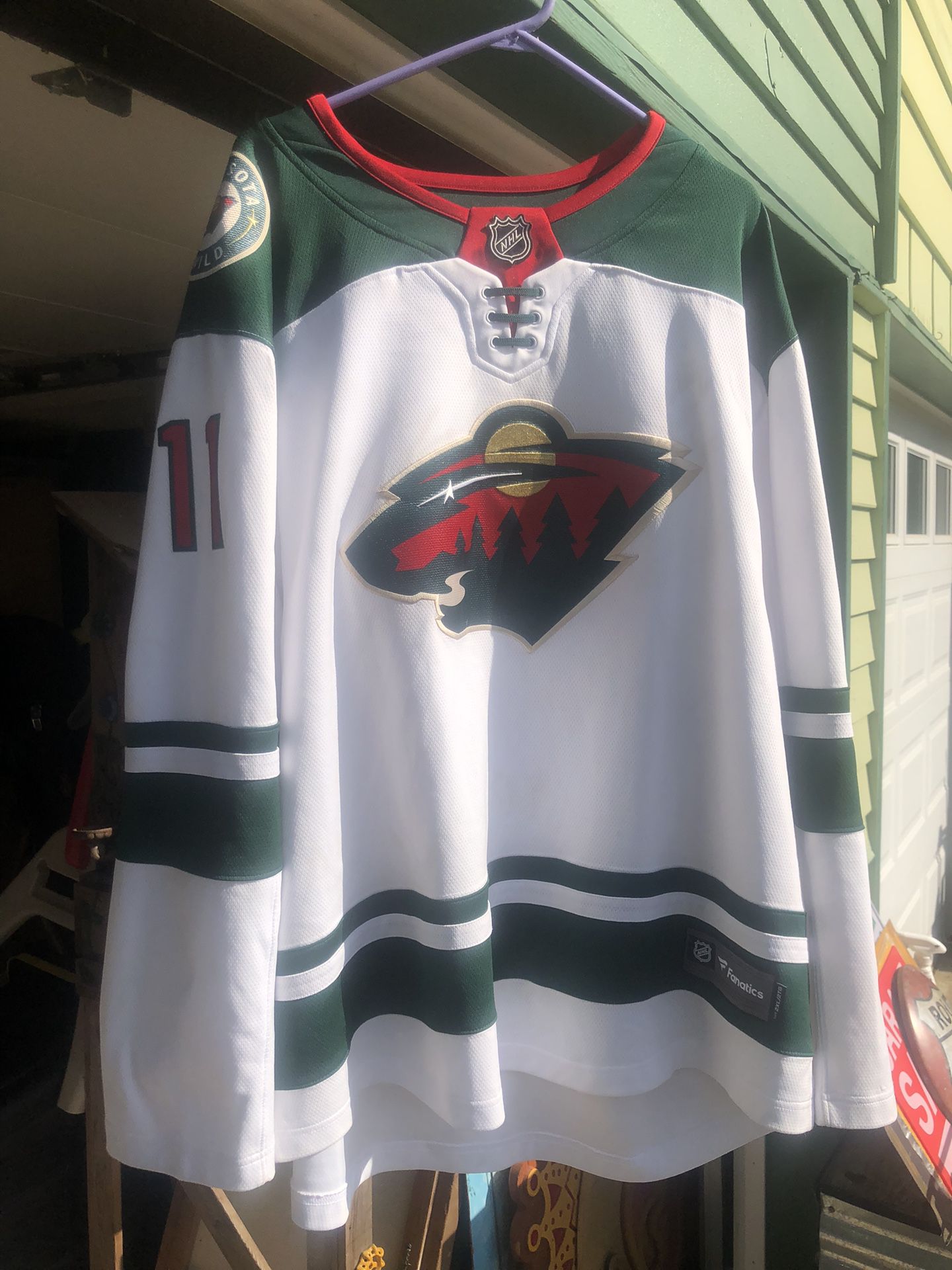 Minnesota wild #11 Parise official NHL hockey jersey in great condition.