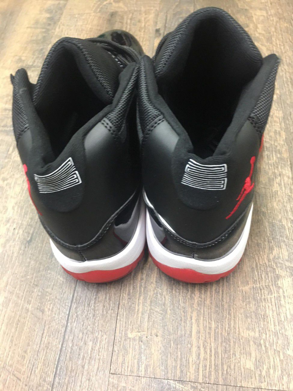 Air Jordan 's Retro 11 size 9 & 12 in Males