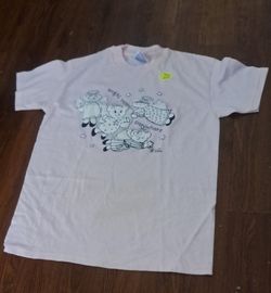 Pink Short Sleeve Graphic Tee with Angel Design